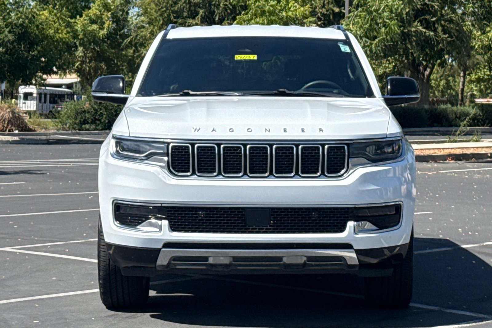 Used 2024 Jeep Wagoneer Series III AWD/4WD image 7
