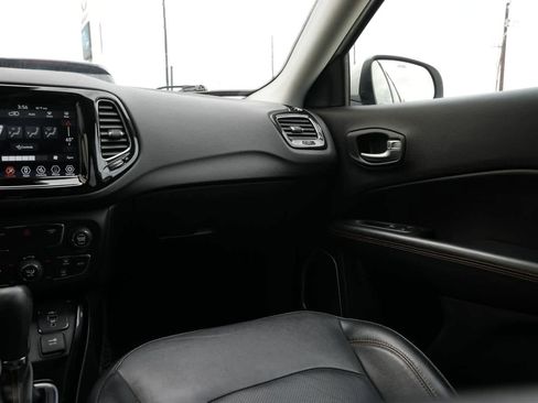 Used 2020 Jeep Compass Limited AWD/4WD image 8