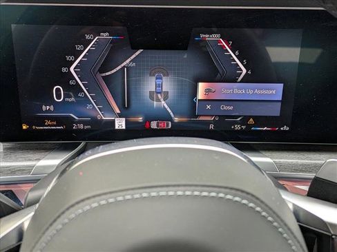 Used 2024 BMW 740i w/ Executive Package image 11