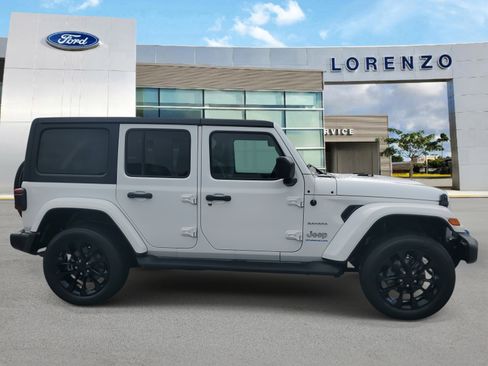 Used 2023 Jeep Wrangler Unlimited Sahara w/ Cold Weather Group image 4