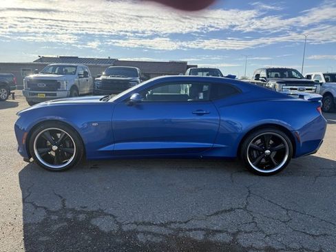 Used 2016 Chevrolet Camaro SS image 4