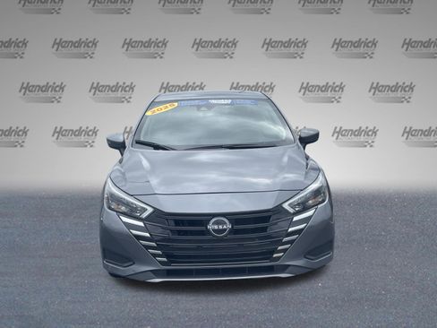 Used 2025 Nissan Versa SV FWD image 3