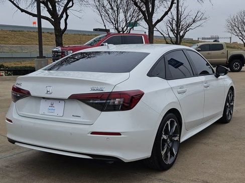 Certified 2025 Honda Civic Sport Touring image 5