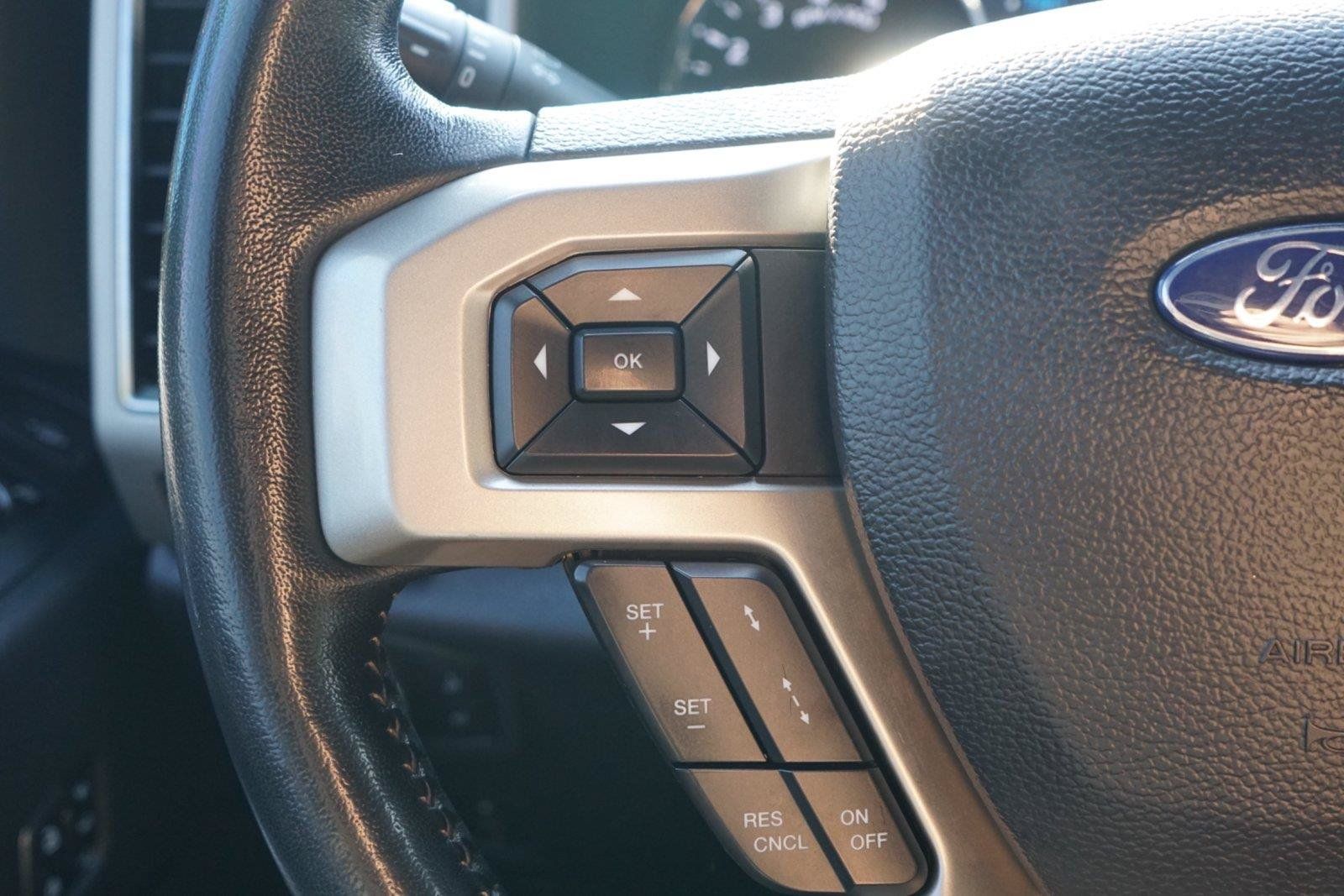 Used 2022 Ford F350 Lariat w/ Tremor Off-Road Package AWD/4WD image 15