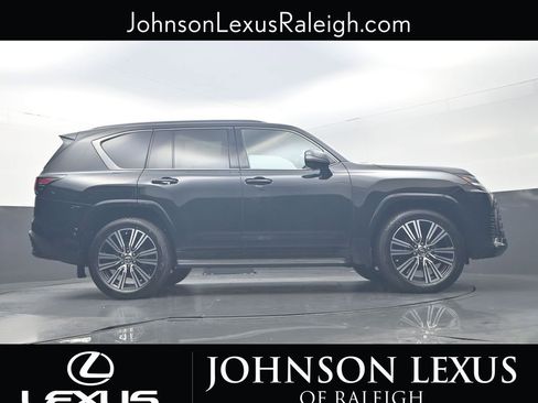 New 2026 Lexus LX 600 4WD w/ Luxury Package image 22