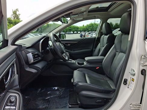 Certified 2023 Subaru Outback Touring AWD/4WD image 14
