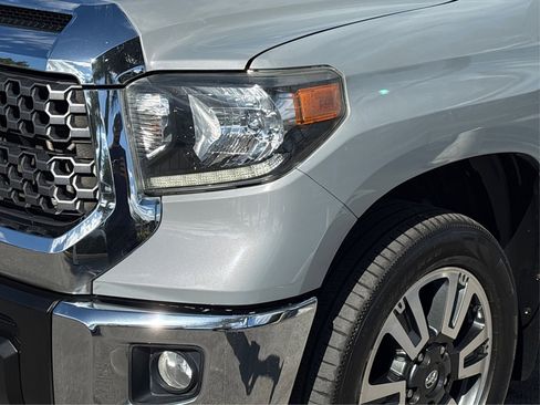 Used 2020 Toyota Tundra SR5 w/ SR5 Upgrade Package image 14
