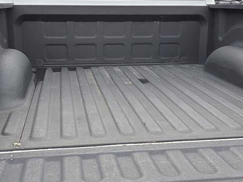 Used 2023 RAM 1500 Classic SLT w/ Trailer & Traction Group image 8