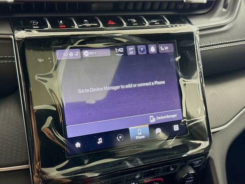 New 2025 Jeep Grand Cherokee Altitude image 38