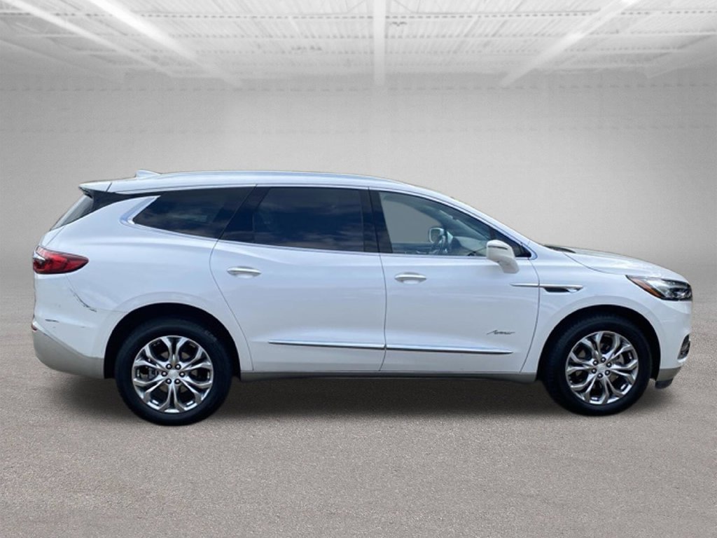 Used 2018 Buick Enclave Avenir w/ Avenir Technology Package AWD/4WD image 7