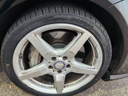 Used 2014 Mercedes-Benz CLS 550 4MATIC image 37
