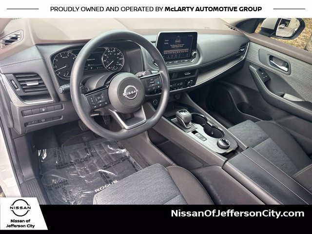 Used 2023 Nissan Rogue SV AWD/4WD image 15