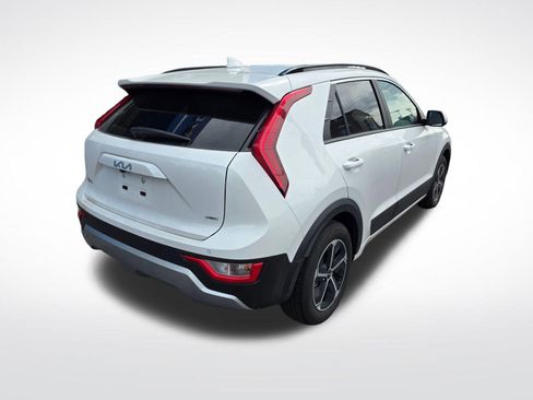Used 2025 Kia Niro EX image 5