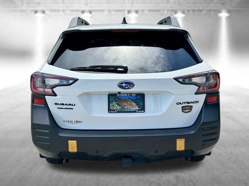 Used 2025 Subaru Outback Wilderness AWD/4WD image 6