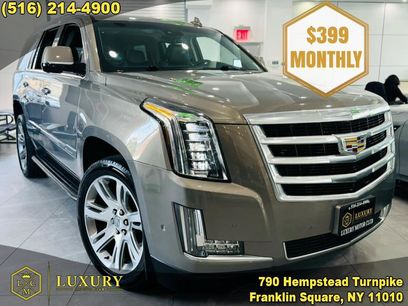 Used 2017 Cadillac Escalade Luxury
