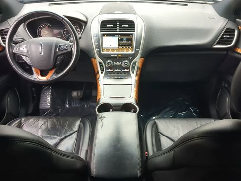 Used 2017 Lincoln MKX Reserve w/ Lincoln MKX Climate Package image 15