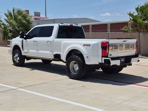 Used 2024 Ford F350 Platinum AWD/4WD image 8