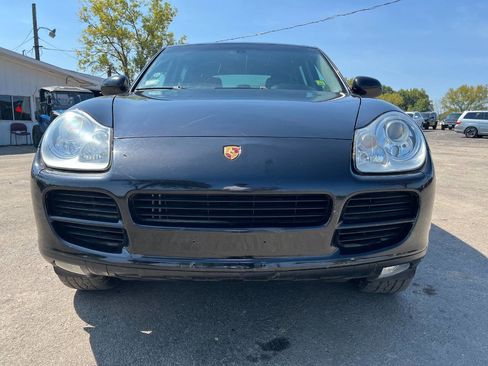 Used 2005 Porsche Cayenne S image 3