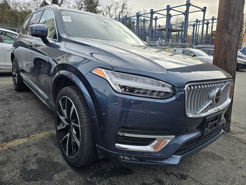 Certified 2024 Volvo XC90 B5 Plus w/ Protection Package Premier image 15