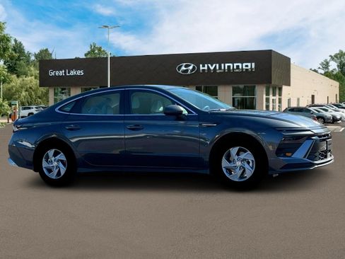 New 2025 Hyundai Sonata SE image 10