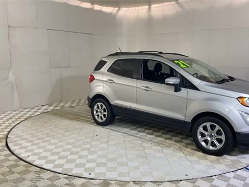 Used 2021 Ford EcoSport SE image 2