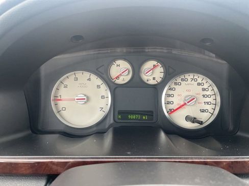 Used 2005 Ford Five Hundred Limited image 21