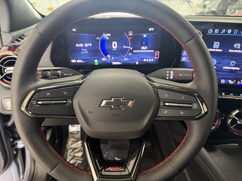 Used 2024 Chevrolet Blazer EV RS AWD/4WD image 16