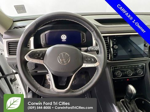 Used 2023 Volkswagen Atlas SE w/ Black Wheel Package AWD/4WD image 8
