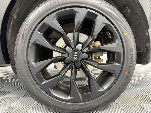 Used 2021 Kia Sorento EX image 32