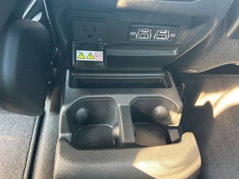 New 2025 Jeep Grand Cherokee L Limited w/ Luxury Tech Group II image 47