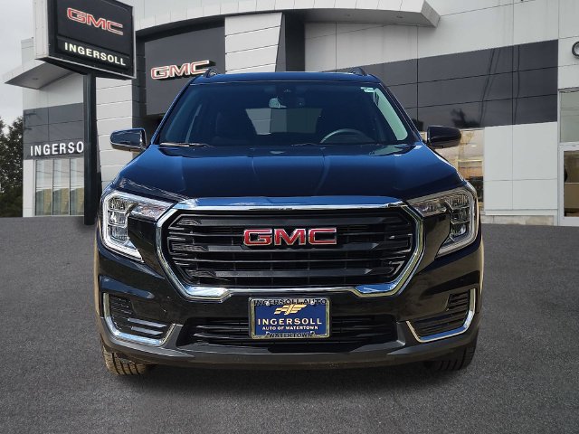 Used 2024 GMC Terrain SLE w/ Driver Convenience Package AWD/4WD image 21
