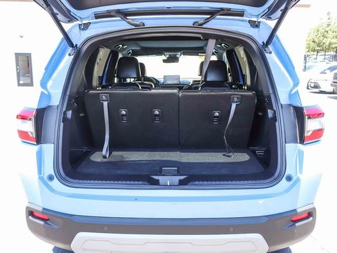 Used 2025 Honda Pilot TrailSport image 34