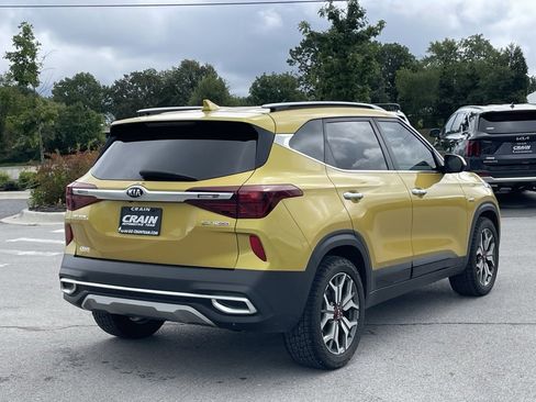 Used 2021 Kia Seltos SX w/ SX Sunroof Package image 8