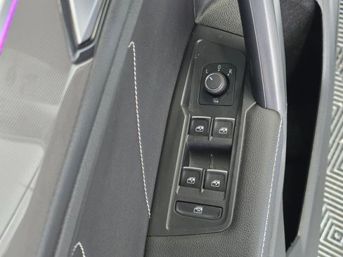 New 2026 Volkswagen Tiguan S AWD/4WD image 21