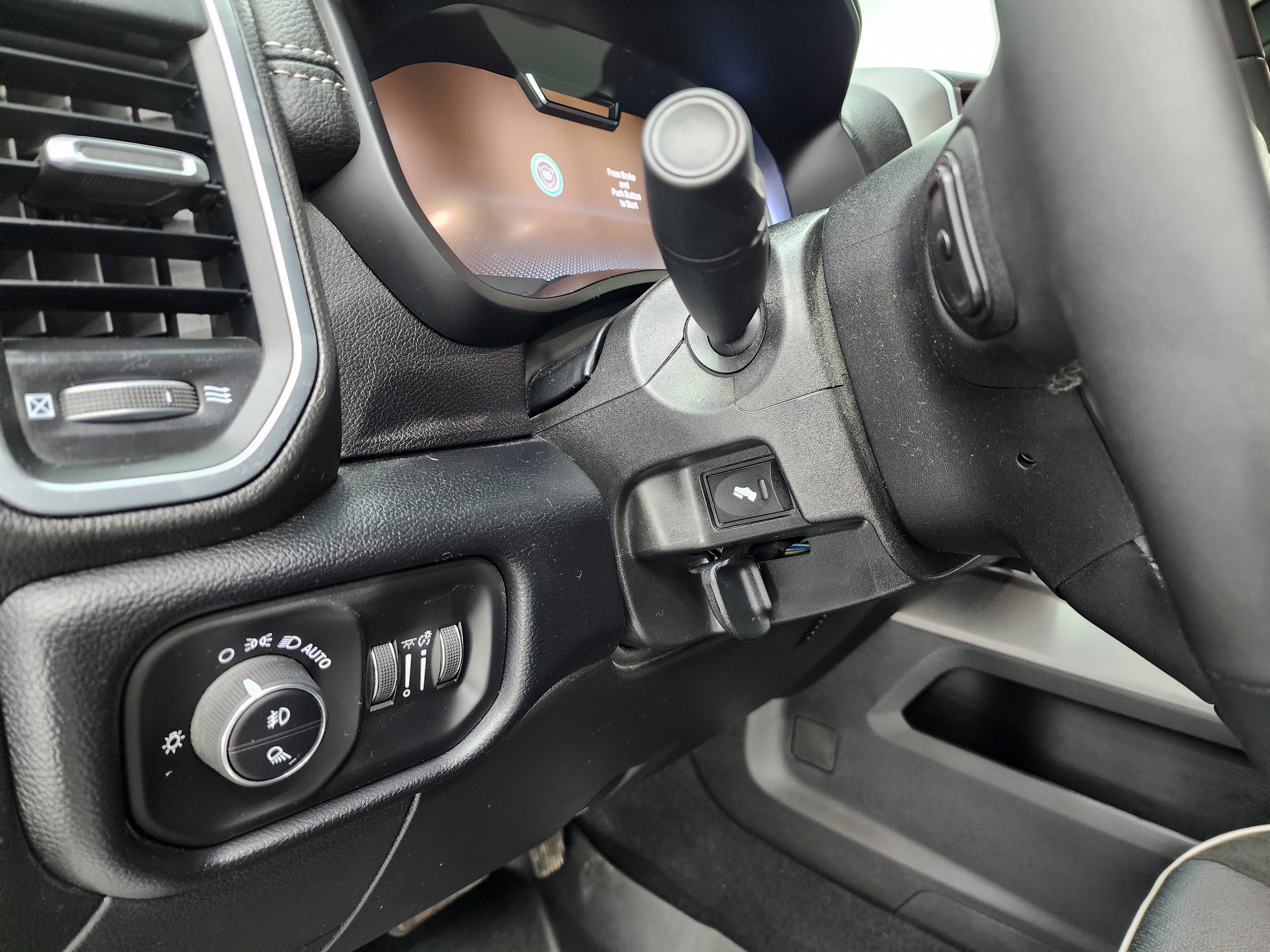 Used 2026 RAM 3500 Laramie AWD/4WD image 45