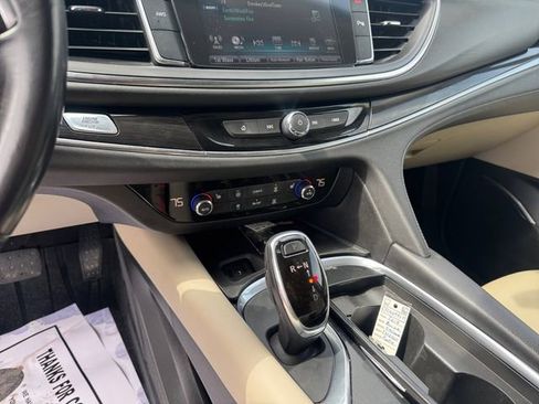 Used 2019 Buick Enclave Essence w/ LPO, Cargo Package AWD/4WD image 15