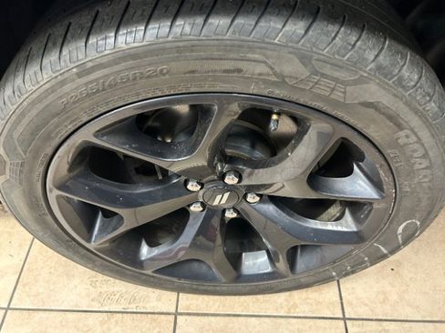 Used 2020 Dodge Challenger SXT w/ Blacktop Package image 19