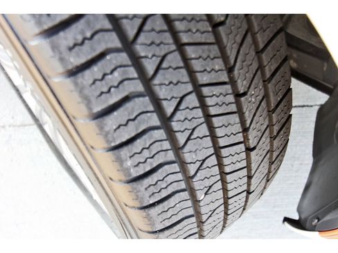 Used 2012 FIAT 500 Lounge w/ Convenience Group image 31