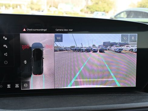 Certified 2025 Audi Q5 Premium Plus w/ Premium Plus image 1