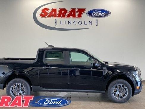 New 2025 Ford Maverick XLT w/ XLT Luxury Package AWD/4WD image 1