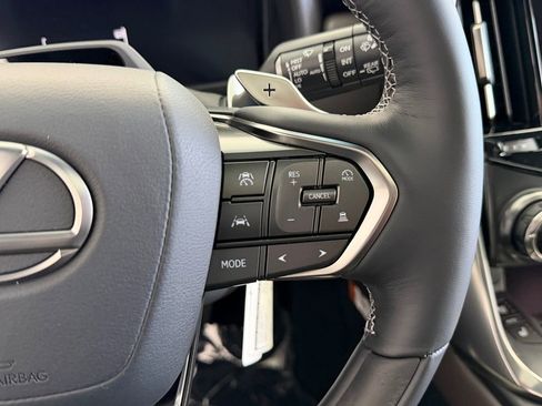 New 2026 Lexus LX 700h Luxury AWD/4WD image 19
