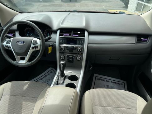 Used 2014 Ford Edge SEL AWD/4WD image 16