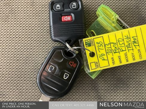 Used 2013 Ford F150 XLT w/ Mid Equipment Group image 39