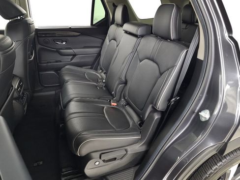Used 2025 Honda Pilot Elite image 36