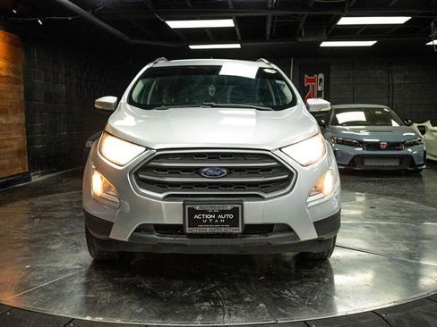 Used 2018 Ford EcoSport SE image 4
