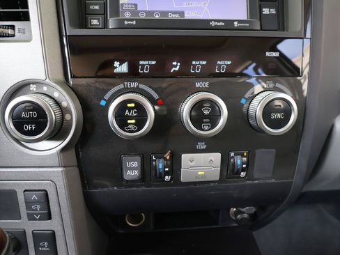 Used 2016 Toyota Sequoia Platinum RWD image 53