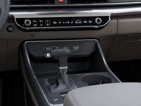 New 2025 Kia Carnival image 23