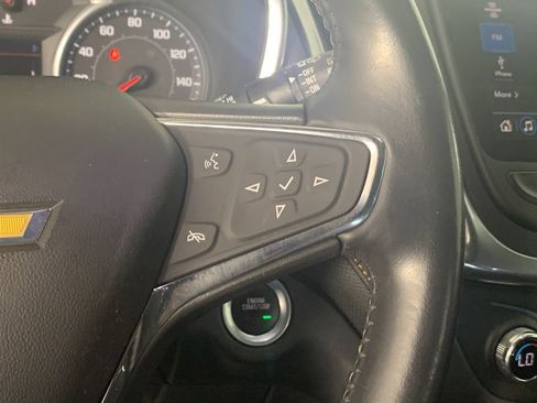 Used 2021 Chevrolet Equinox Premier w/ Redline Edition FWD image 18