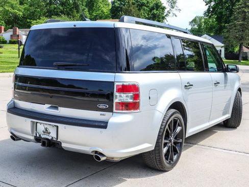 Used 2019 Ford Flex SEL w/ Equipment Group 202A AWD/4WD image 15
