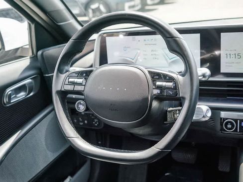 Used 2023 Hyundai Ioniq 6 SEL RWD image 14